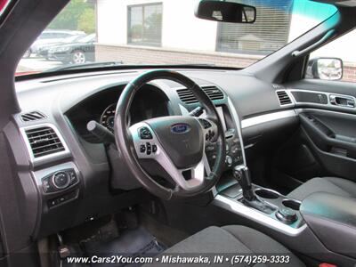 2014 Ford Explorer XLT 4x4   - Photo 7 - Mishawaka, IN 46545