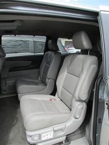 2011 Honda Odyssey EX-L   - Photo 16 - Mishawaka, IN 46545