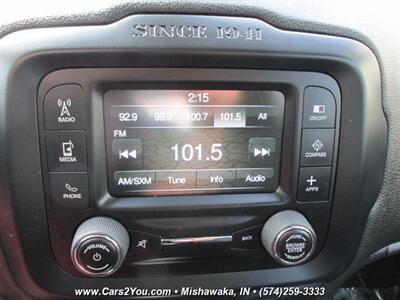 2016 Jeep Renegade Justice Edition 4x4   - Photo 26 - Mishawaka, IN 46545