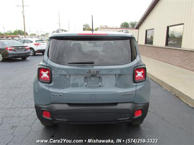 2017 Jeep Renegade Sport 4x4 - Photo 5 - Mishawaka, IN 46545