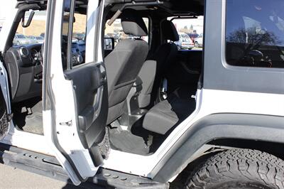 2013 Jeep Wrangler Unlimited Sport 4x4   - Photo 12 - Corvallis, OR 97330
