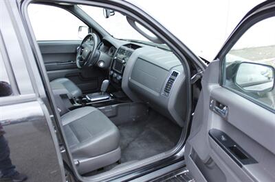 2012 Ford Escape Limited AWD   - Photo 13 - Corvallis, OR 97330