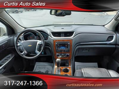 2014 Chevrolet Traverse LT   - Photo 10 - Indianapolis, IN 46231