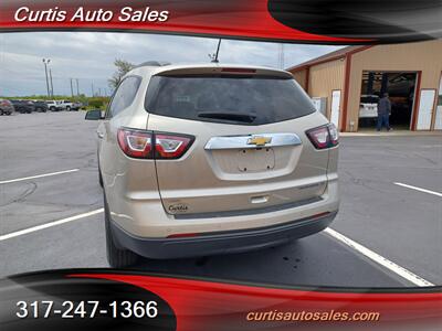 2014 Chevrolet Traverse LT   - Photo 2 - Indianapolis, IN 46231