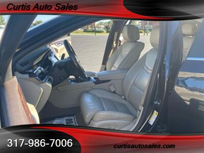 2013 Cadillac XTS Premium Collection   - Photo 8 - Avon, IN 46123-8338