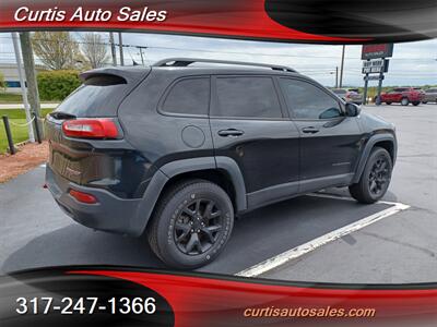 2015 Jeep Cherokee Trailhawk   - Photo 3 - Indianapolis, IN 46231