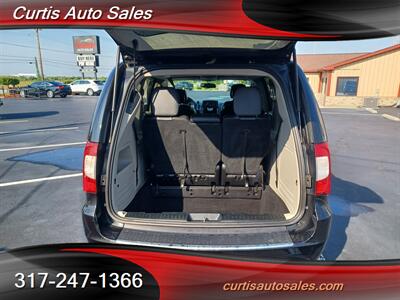 2016 Chrysler Town & Country Touring   - Photo 5 - Indianapolis, IN 46231