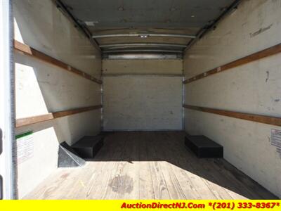 2014 Ford E-Series Van E350 E-350 Super Duty Cutaway 11ft Box Truck   - Photo 13 - Jersey City, NJ 07307