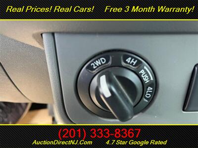 2012 Nissan Frontier 4dr. Crew Cab SV 4WD   - Photo 21 - Jersey City, NJ 07307