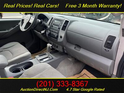 2012 Nissan Frontier 4dr. Crew Cab SV 4WD   - Photo 20 - Jersey City, NJ 07307