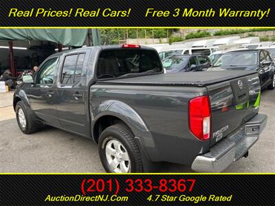 2012 Nissan Frontier 4dr. Crew Cab SV 4WD   - Photo 5 - Jersey City, NJ 07307