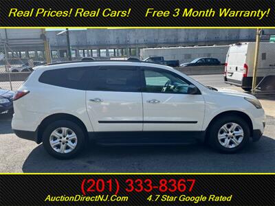 2013 Chevrolet Traverse 3rd Row LS AWD   - Photo 2 - Jersey City, NJ 07307