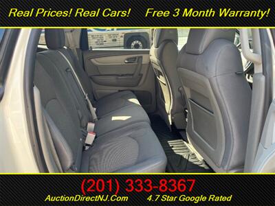 2013 Chevrolet Traverse 3rd Row LS AWD   - Photo 13 - Jersey City, NJ 07307