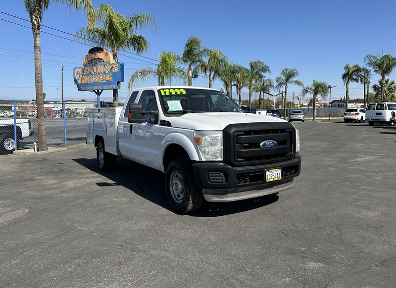 2011 Ford F-250 Super Duty XL  