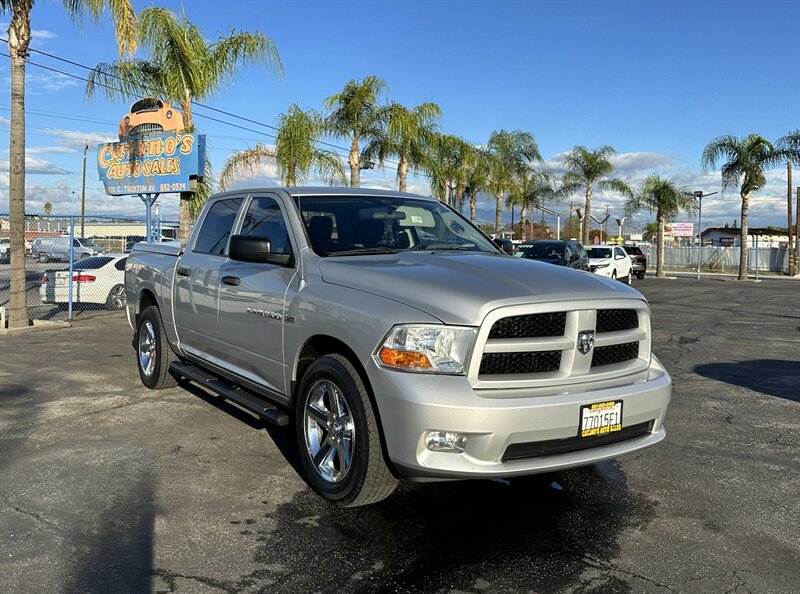 2012 RAM 1500 ST  