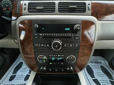 2014 Chevrolet Tahoe LT - Photo 22 - Bakersfield, CA 93301