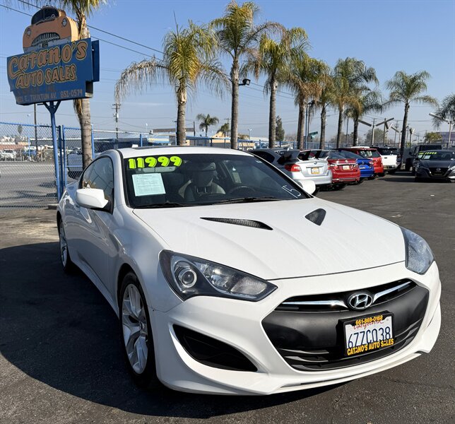 2013 Hyundai Genesis Coupe 2.0T  