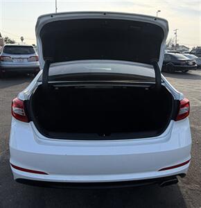 2017 Hyundai SONATA   - Photo 10 - Bakersfield, CA 93305