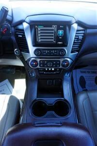 2015 Chevrolet Tahoe LT 2WD   - Photo 12 - Bakersfield, CA 93305