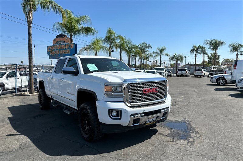2016 GMC Sierra 2500 Denali  