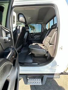 2016 GMC Sierra 2500 Denali   - Photo 7 - Bakersfield, CA 93301