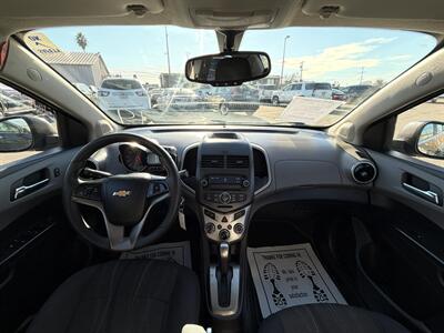 2014 Chevrolet Sonic LT Auto   - Photo 17 - Bakersfield, CA 93305
