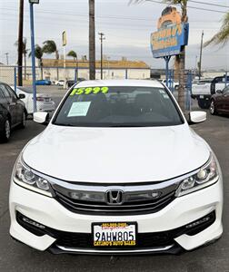2017 Honda Accord Sport   - Photo 2 - Bakersfield, CA 93305