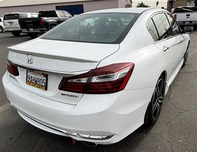 2017 Honda Accord Sport   - Photo 14 - Bakersfield, CA 93305