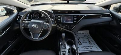 2018 Toyota Camry Hybrid LE - Photo 18 - Bakersfield, CA 93301