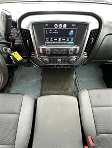 2016 Chevrolet Silverado 1500 LT   - Photo 15 - Bakersfield, CA 93301