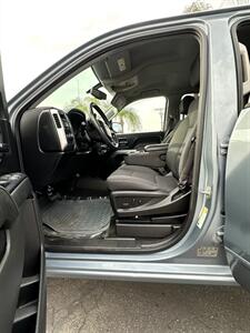 2016 Chevrolet Silverado 1500 LT   - Photo 6 - Bakersfield, CA 93301