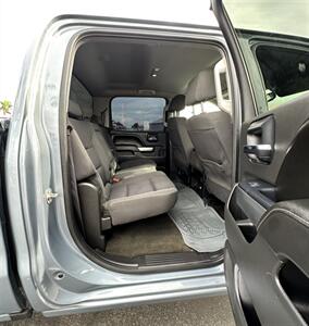 2016 Chevrolet Silverado 1500 LT   - Photo 13 - Bakersfield, CA 93301