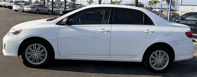 2012 Toyota Corolla LE   - Photo 4 - Bakersfield, CA 93305