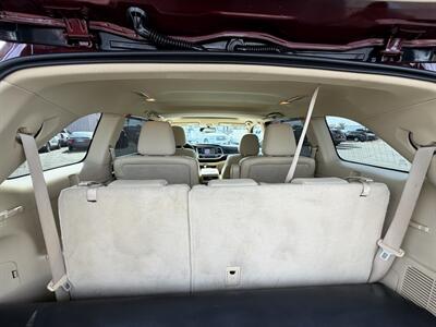 2015 Toyota Highlander Limited   - Photo 12 - Bakersfield, CA 93305