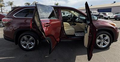 2015 Toyota Highlander Limited   - Photo 17 - Bakersfield, CA 93305