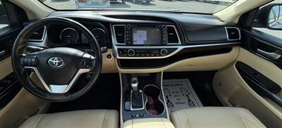 2015 Toyota Highlander Limited   - Photo 23 - Bakersfield, CA 93305