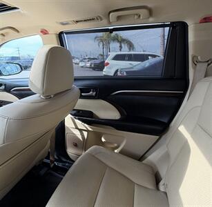 2015 Toyota Highlander Limited   - Photo 22 - Bakersfield, CA 93305
