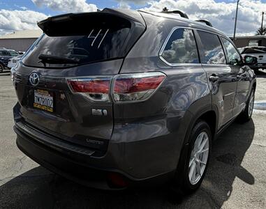 2015 Toyota Highlander Hybrid Limited   - Photo 14 - Bakersfield, CA 93301