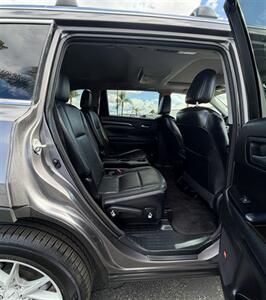 2015 Toyota Highlander Hybrid Limited   - Photo 18 - Bakersfield, CA 93301