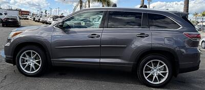 2015 Toyota Highlander Hybrid Limited   - Photo 4 - Bakersfield, CA 93301