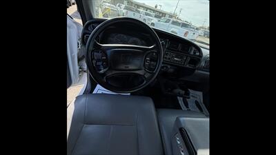 2002 Dodge Ram 3500 Regular Cab & Chassis 139 " WB   - Photo 17 - Bakersfield, CA 93301