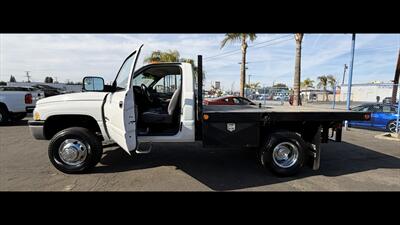 2002 Dodge Ram 3500 Regular Cab & Chassis 139 " WB   - Photo 5 - Bakersfield, CA 93301