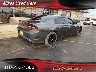 2015 Dodge Charger SXT - Photo 4 - Flint, MI 48503
