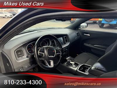 2017 Dodge Charger SXT - Photo 12 - Flint, MI 48503