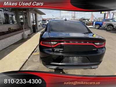 2017 Dodge Charger SXT - Photo 6 - Flint, MI 48503