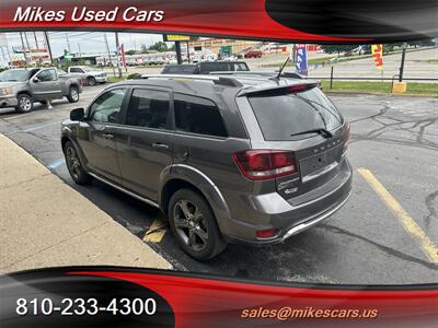 2015 Dodge Journey Crossroad   - Photo 6 - Flint, MI 48503