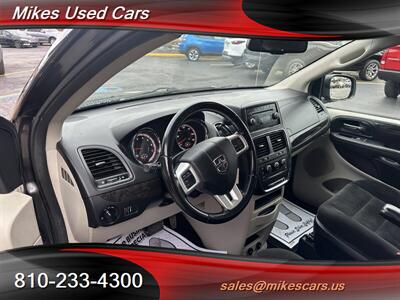 2016 Dodge Grand Caravan SXT - Photo 12 - Flint, MI 48503