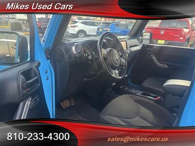 2018 Jeep Wrangler JK Unlimited Sahara   - Photo 13 - Flint, MI 48503