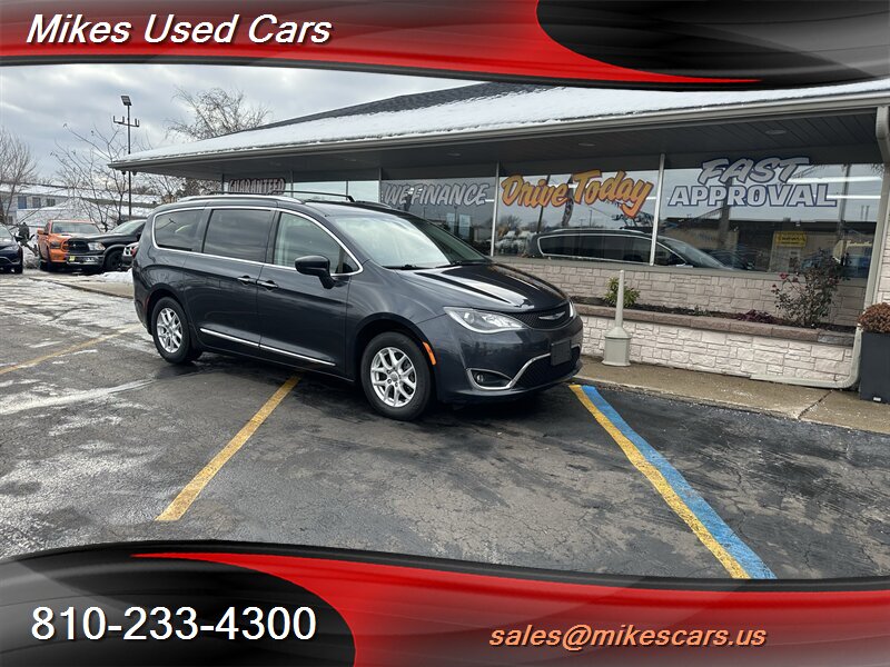 2020 Chrysler Pacifica Touring L  