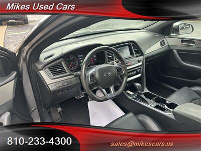 2018 Hyundai SONATA SEL   - Photo 12 - Flint, MI 48503